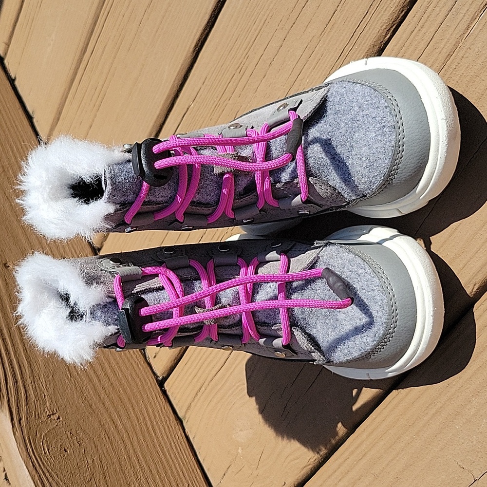 Sorel Children's Explorer Toddler size 10